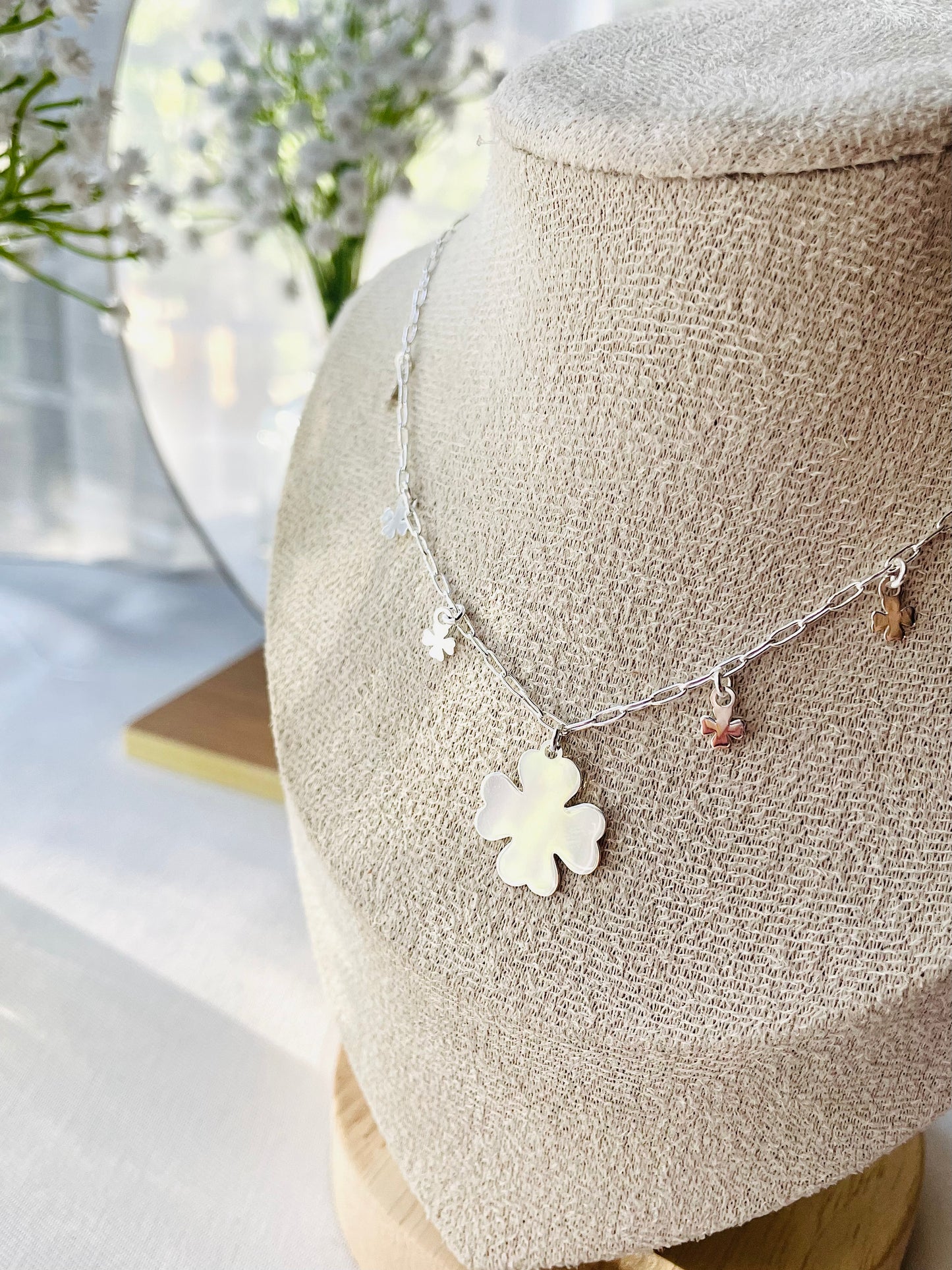Choker tréboles