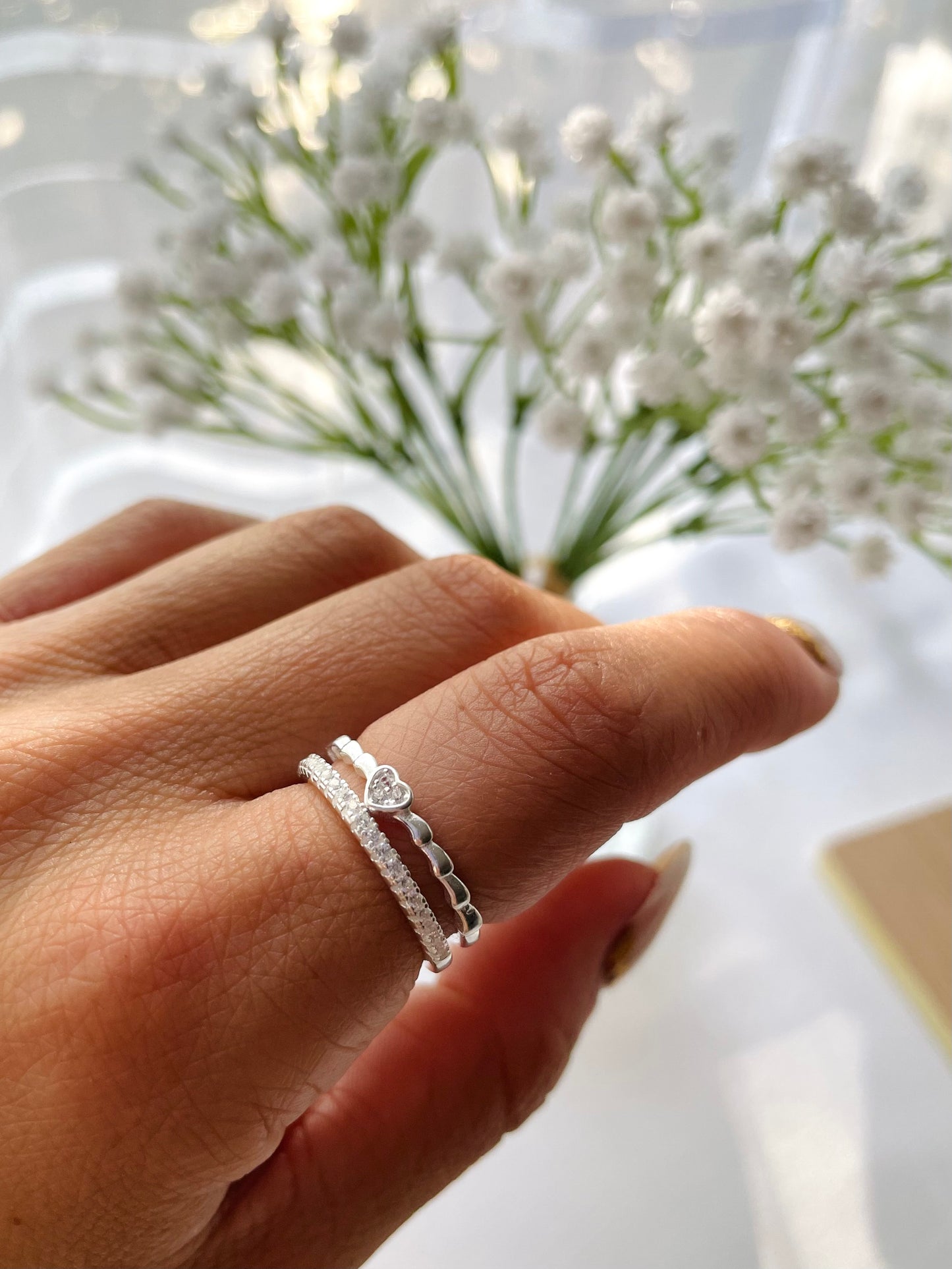 Anillo doble corazón con circones