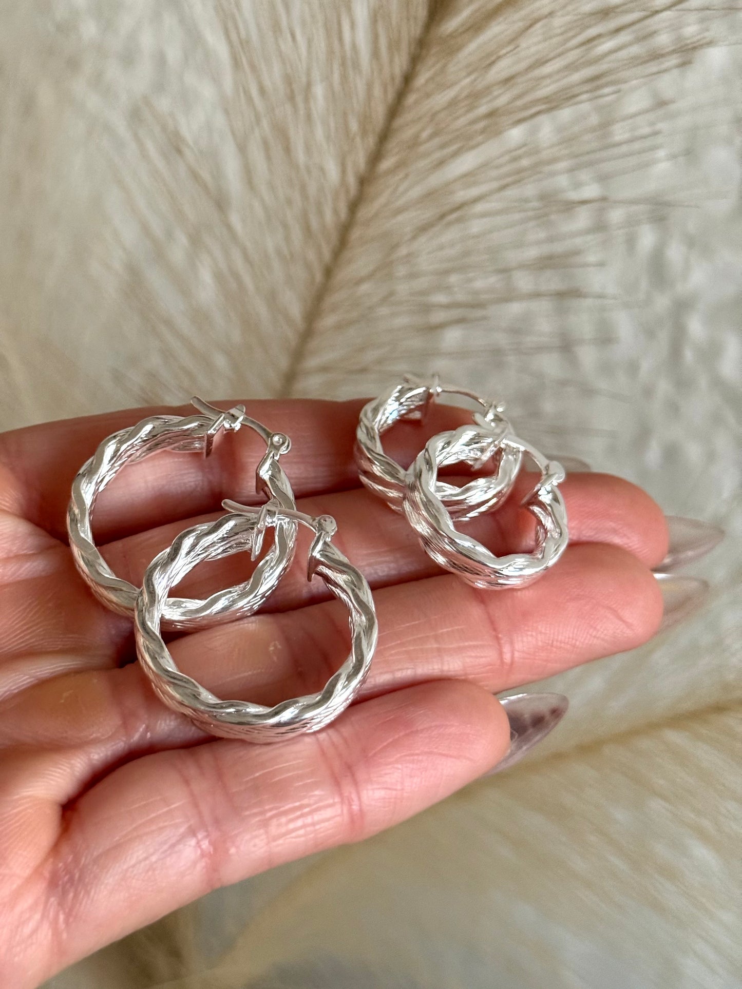 Argollas trenzadas corte cuadrado