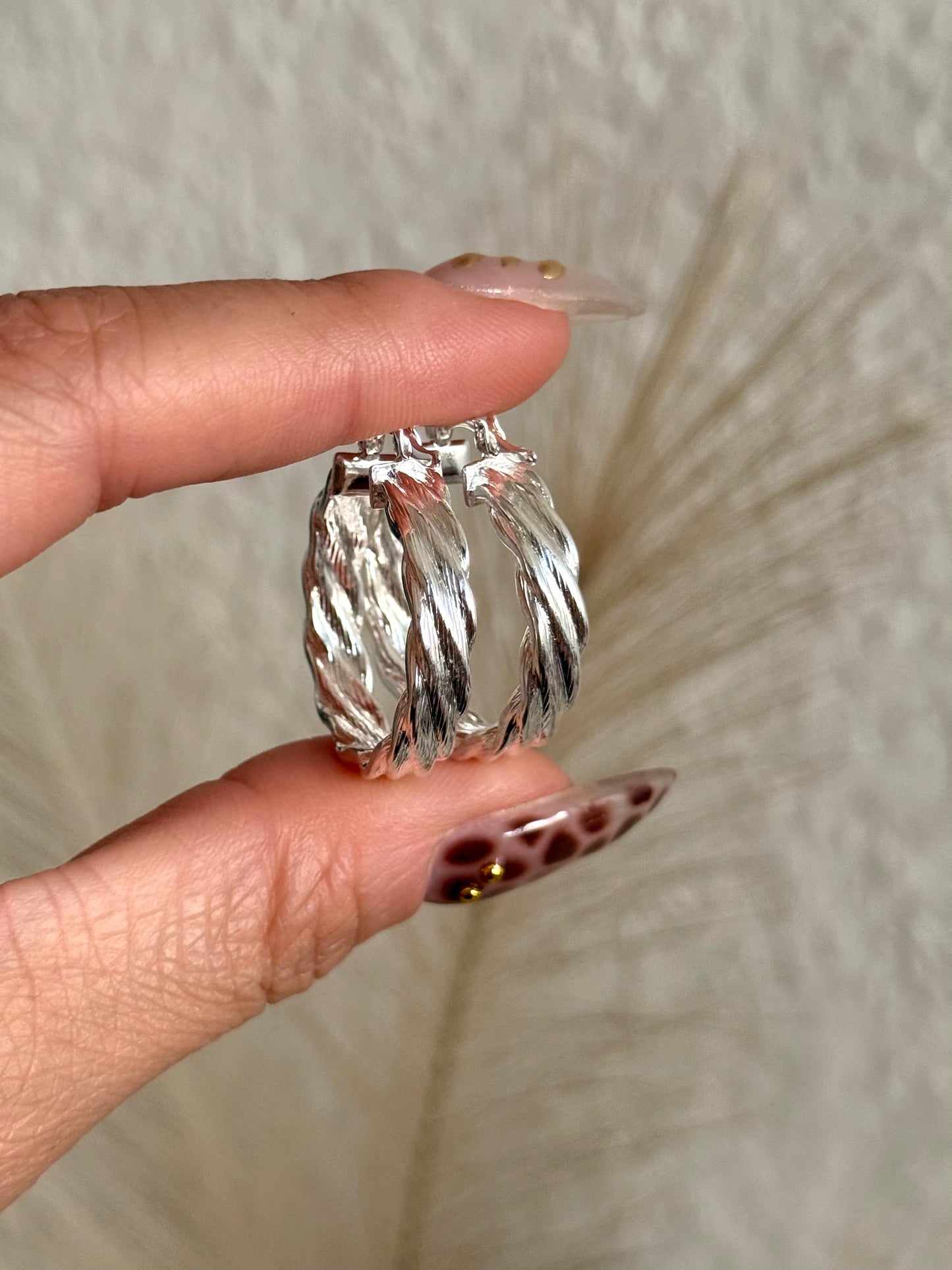 Argollas trenzadas corte cuadrado