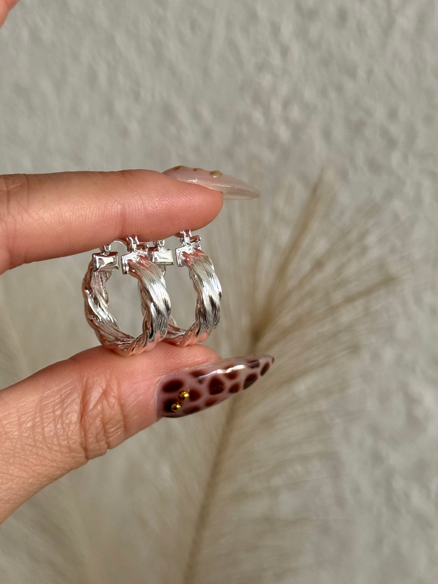 Argollas trenzadas corte cuadrado